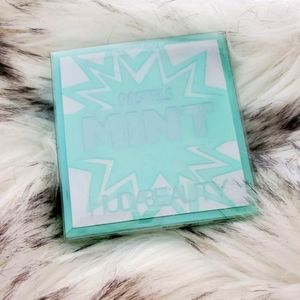 Huda Beauty Pastels Mint Palette